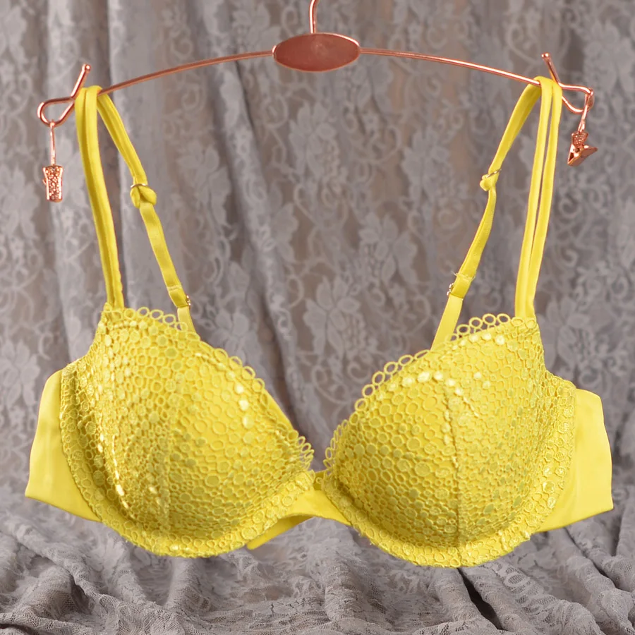 

Fashion small underwear embroidery lace thin cup single breasted comfortable silk sexy lace bra yellow color
