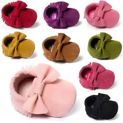 Для маленьких мальчиков мокасины для девочек Moccs обувь для малышей Bebe бахрома мягкая подошва Нескользящая обувь из искусственной кожи