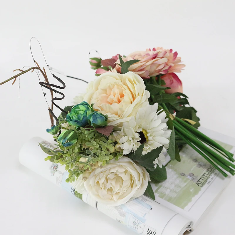Artificial Wedding Bouquets for Brides New design Bruidsboeket Flors Silk Flowers Bouquets with Berry for Wedding Decoration (13)