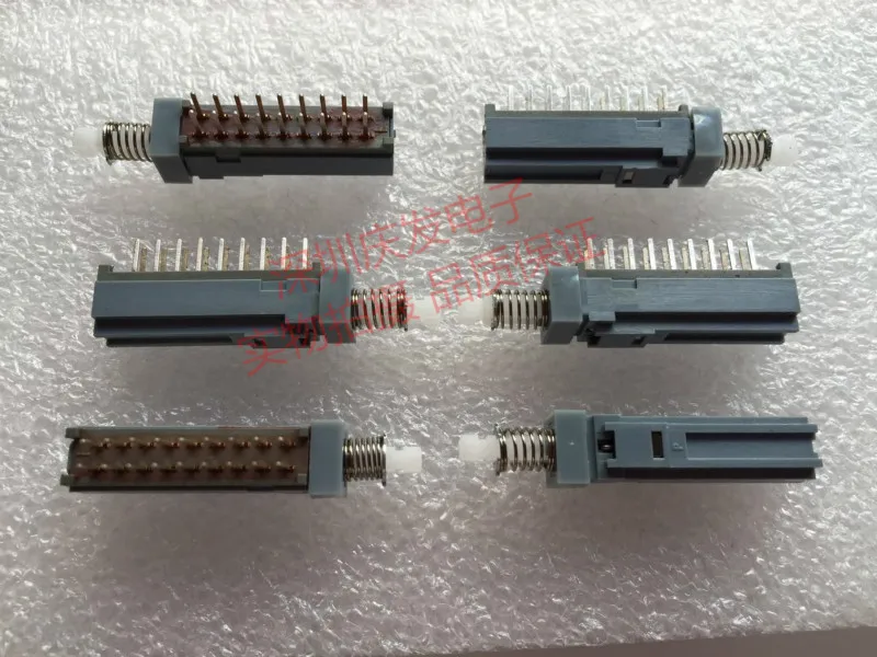 

[VK] ORIGINAL E-Switch Key Switch Double Line 18 pin 18 feet Lock Amplifier button switch