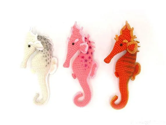

Вязаные игрушки амигуруми морской конек Номер модели b0129