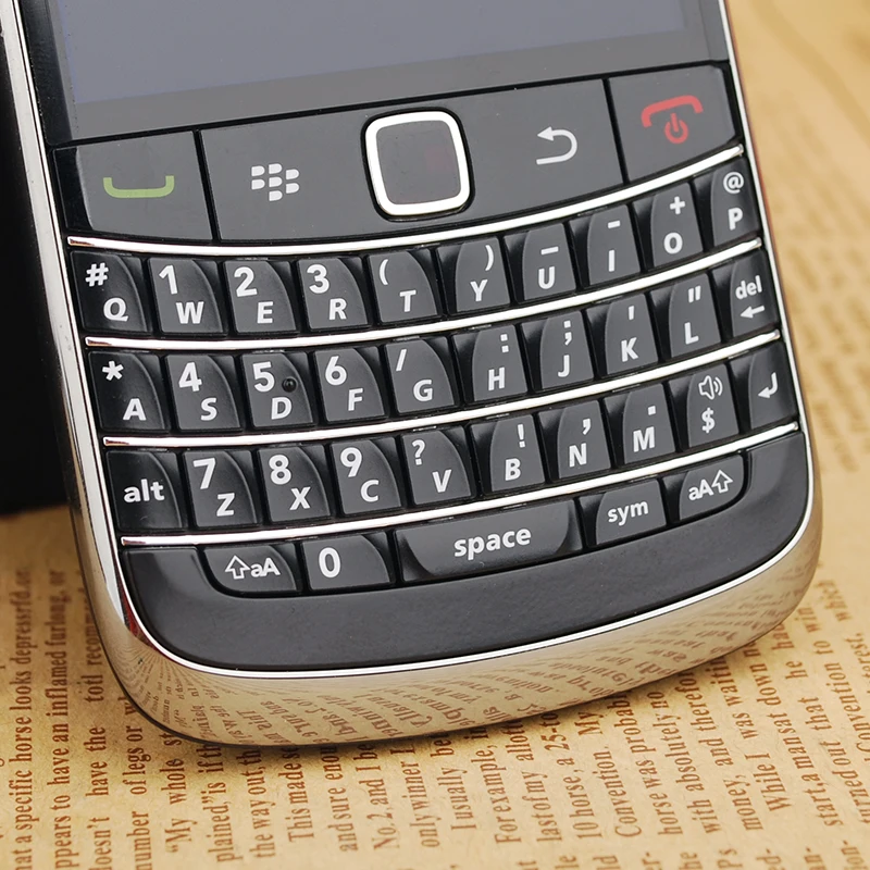 Оригинальный разблокированный Blackberry 9700 телефон смартфон 3g wifi Bluetooth gps мобильный