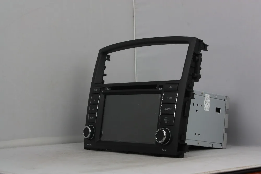 Top KLYDE 7" 2 Din Android 8.1 Car Radio For MITSUBISHI PAJERO 2006-2012 Flansh 16GB Car Audio Car Stereo 1024*600 Multimedia Player 1