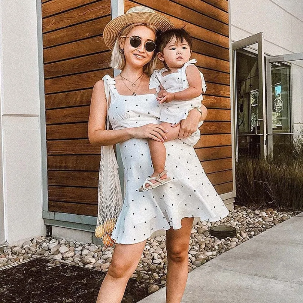

2019 Summer Family Matching Mother And Daughter Strappy Polka Dot Ruffled Dress Sundress