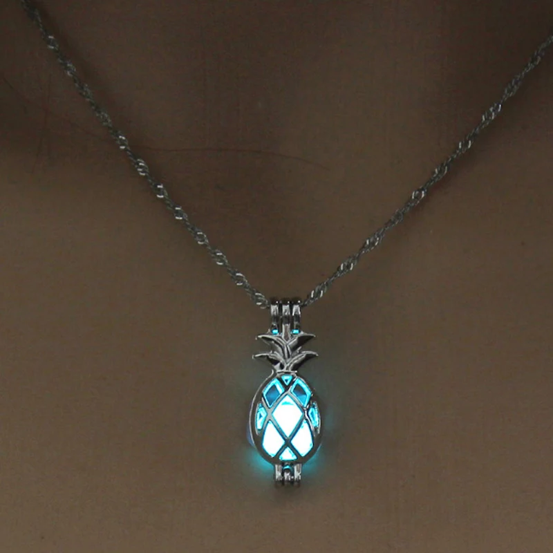 

LNRRABC Luminous Horse Skull Pineapple Rose Necklace Pendant Hollow Long Silver Chain Link Pendants Sweater Necklace