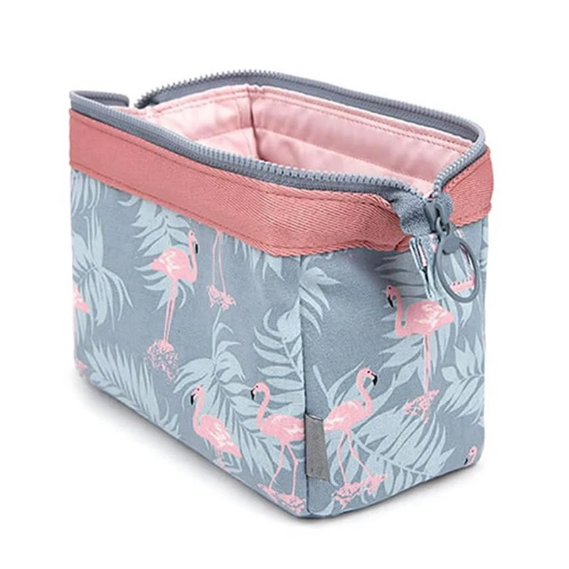 Косметичка женская водонепроницаемая с рисунком фламинго | Багаж и сумки