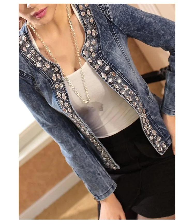 2019 New Female Rhinestone Denim Jackets Vintage Diamond Casual Single Breasted Coat Denim Jeans Jacket For Outerwear Plus Size