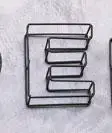 Рукодельное железное письмо Черное Матовое использование в рукоделии A B C D E 26 алфавитов промышленный стиль стерео английские буквы проволока Настенный декор - Цвет: E