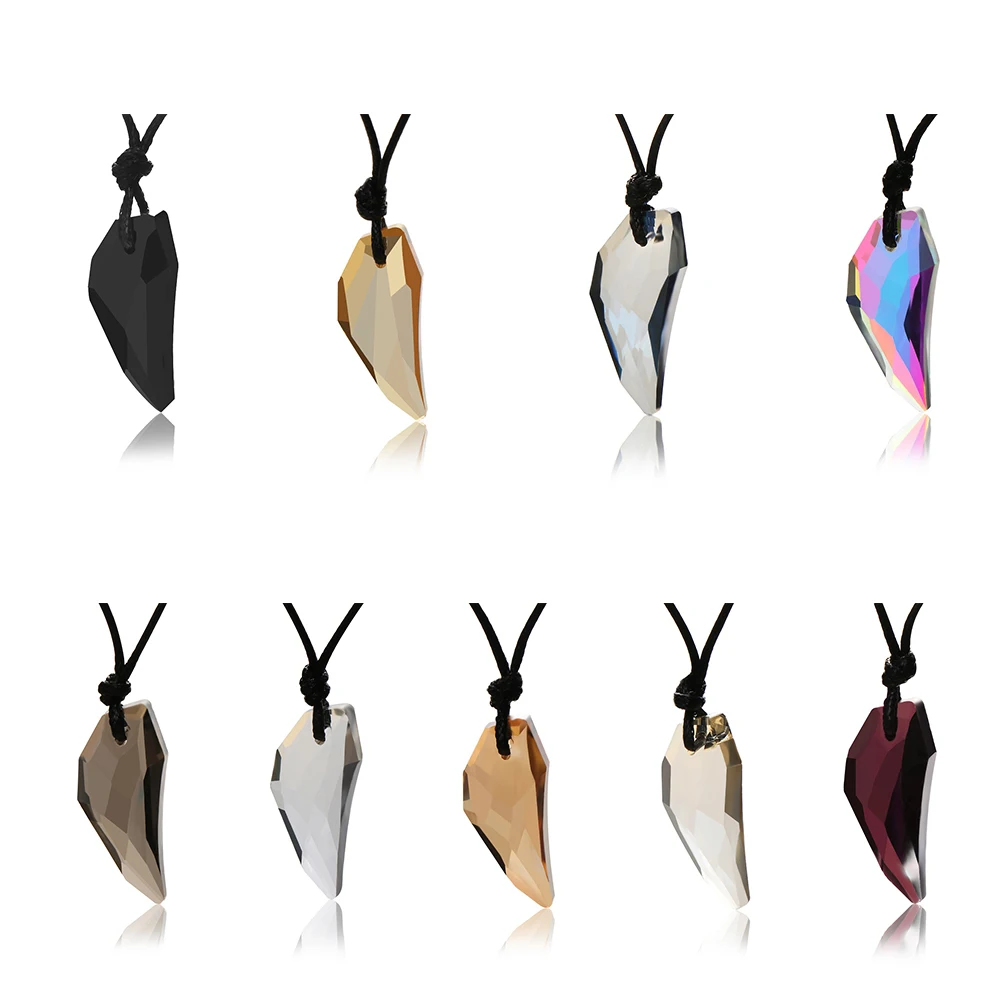 1Pc Men Antique Crystal Wolf Tooth Pendant Necklace Vintage Stark Wolf Fang Tooth Dragon Rhinestone Pendant Necklace Jewelry 1Pc Men Antique Crystal Wolf Tooth Pendant Necklace Vintage Stark Wolf Fang Tooth Dragon Rhinestone Pendant Necklace Jewelry
