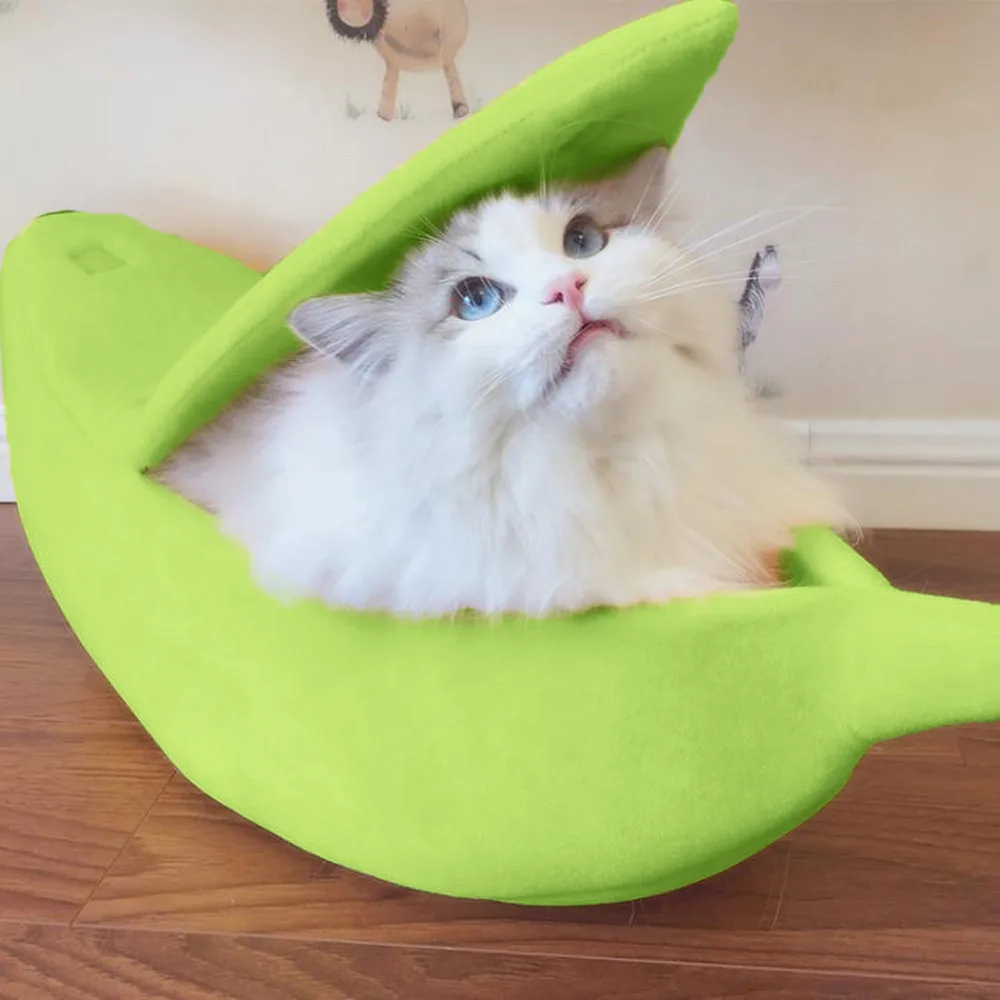 

Cat House Pet nest Small Pet Bed Banana Shape Fluffy Warm Soft Plush Breathable Bed Banana Cat Nest Beds Cats For Sleeping Rest