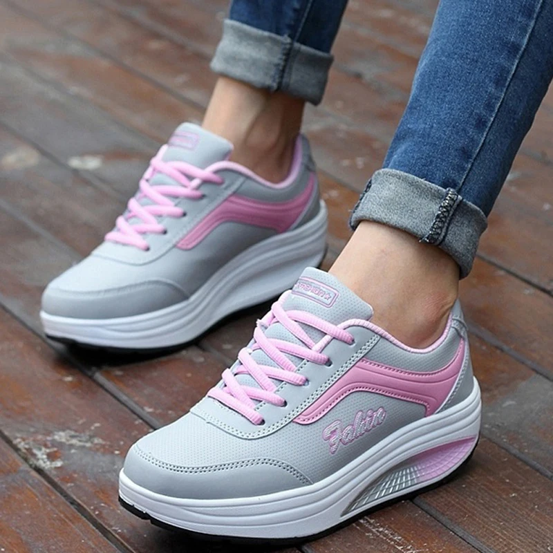 

Vulcanize Shoes Summer Height Increasing Platform Shoes Trainers Women Sneakers Flats Wedges Female Comfortable Footwear