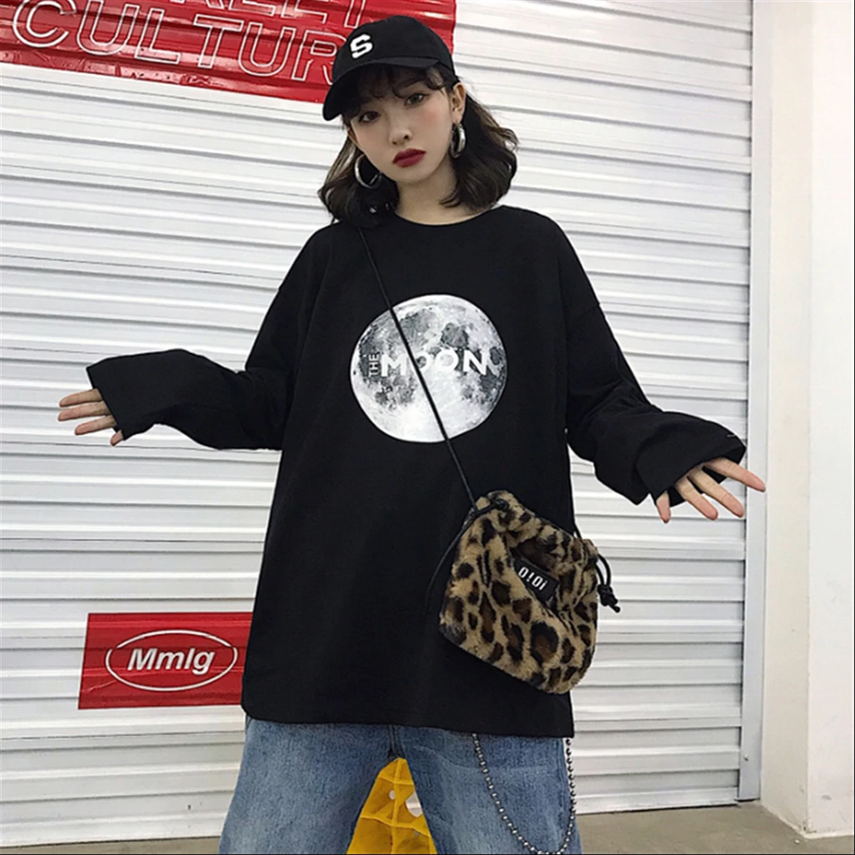 

Cheap wholesale 2019 new Spring Summer AutumnHot selling women's fashion casual t shirt lady beautiful nice Tops MC277