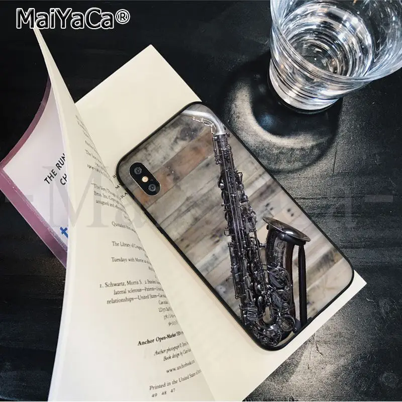Musical instrument saxophone