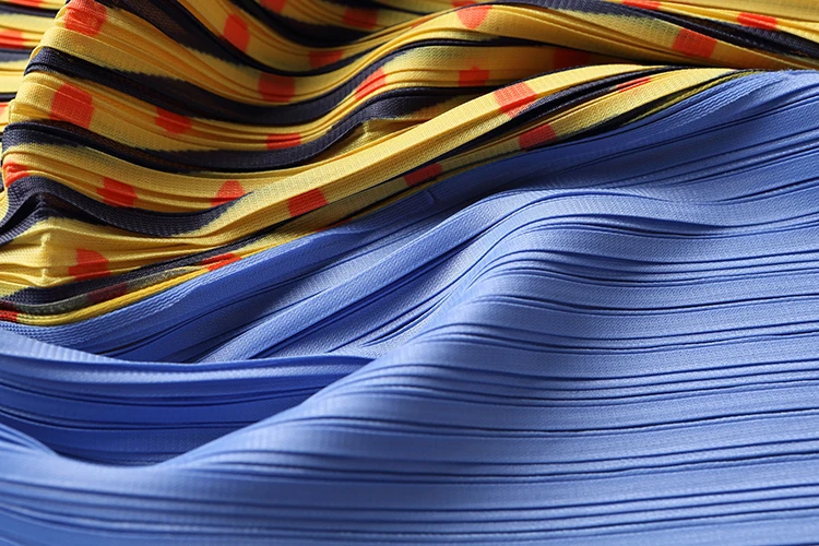 Miyake fold Matt без рукавов модное лоскутное саржевое платье в горошек с круглым вырезом асимметричное платье доступно
