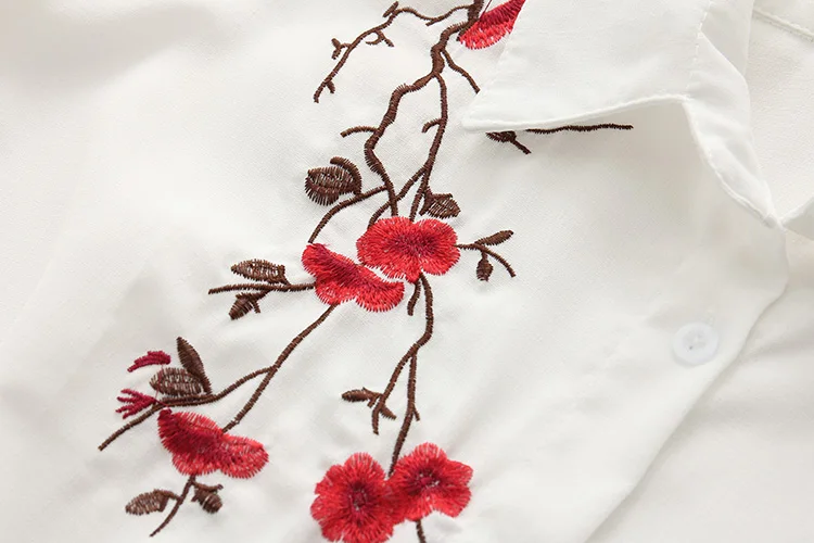 2018 Summer Casual White Linen Loose Blouse Womens Short Sleeve Womens Tops And Blouses Sexy Floral Embroidery Blusa Feminina12