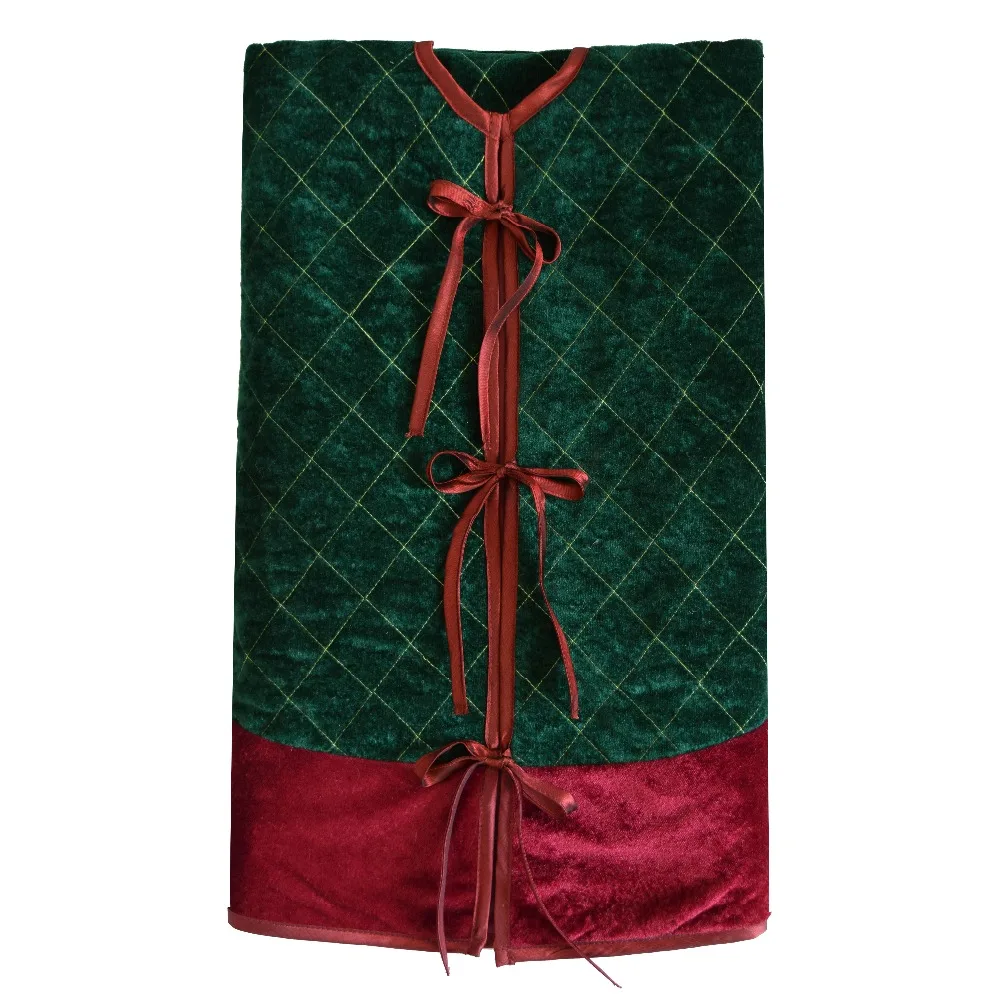 SORRENTO Green velvet diamond quilted embroidery decoration skirt with red border decoration Christmas tree skirt 50inch