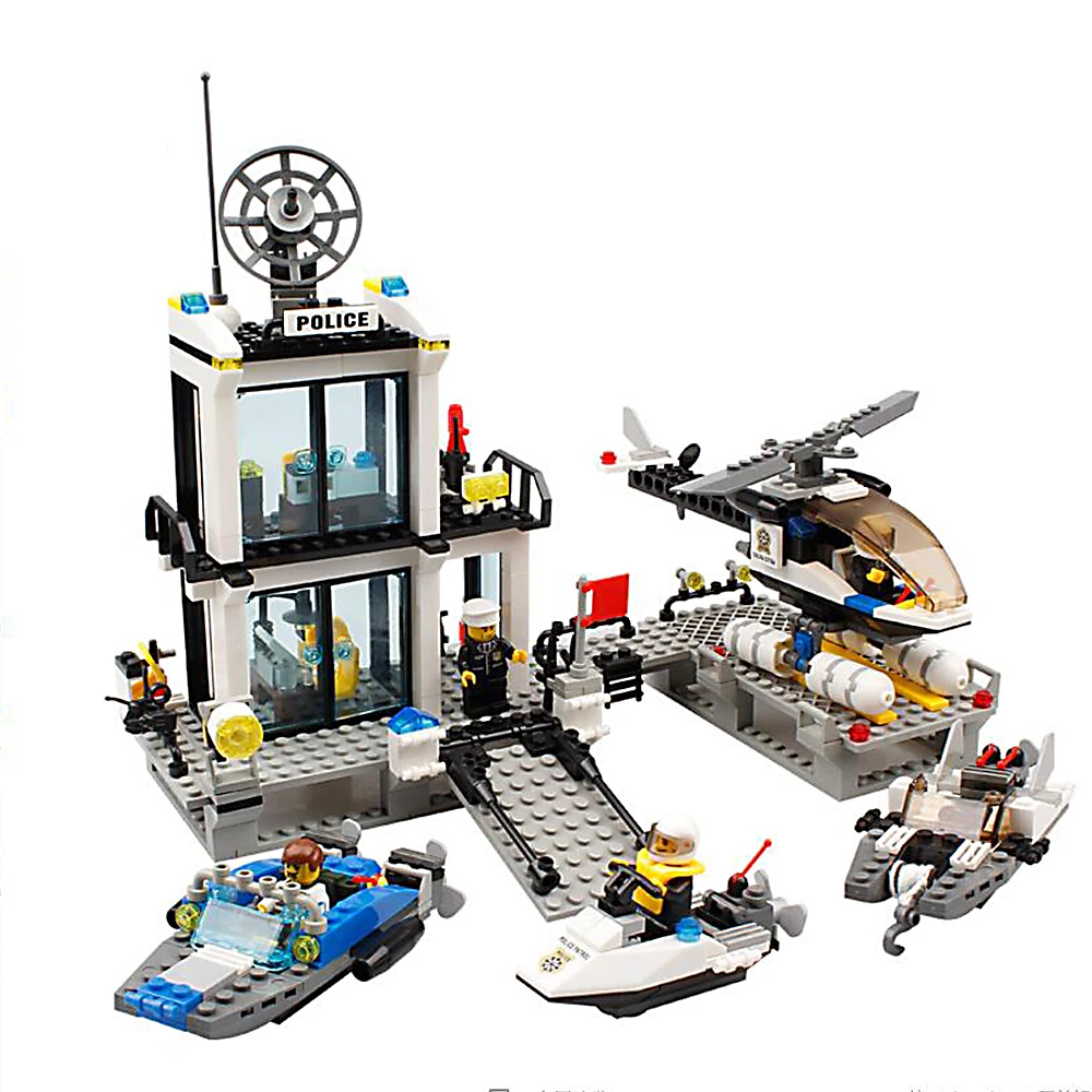 

6726 Toy Building Blocks Minifigures Gift for Kids Police Station on the Sea Building Bricks Kit Assemble Set Susen Go Brand