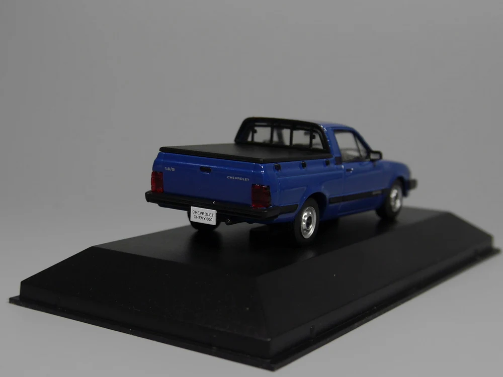 Авто ИНН-ixo 1:43 Chevrolet Chevy 500 1983 литье под давлением модель автомобиля