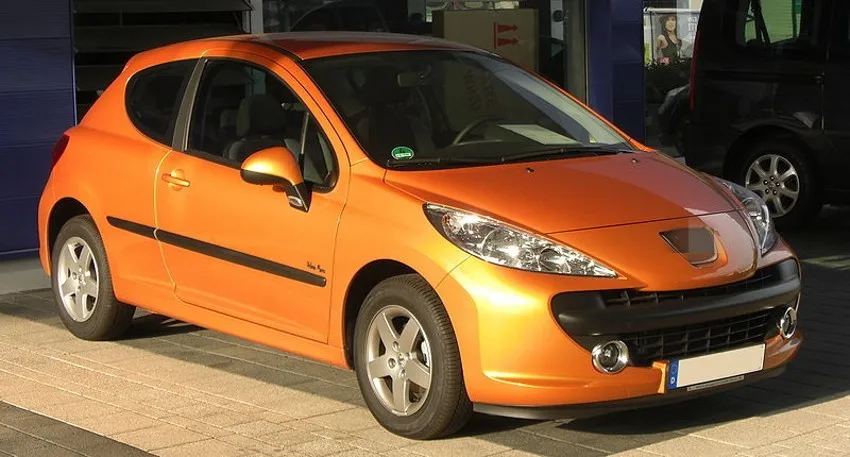 Peugeot_207_1