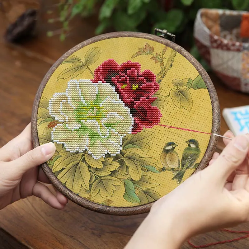 Embroidered cross stitch hoop cloth starter kit155