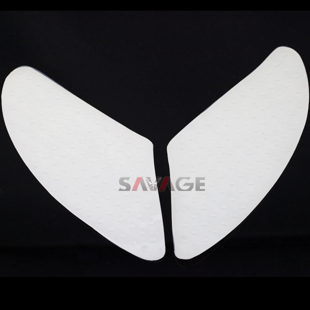 K106X Traction tank pads (4)
