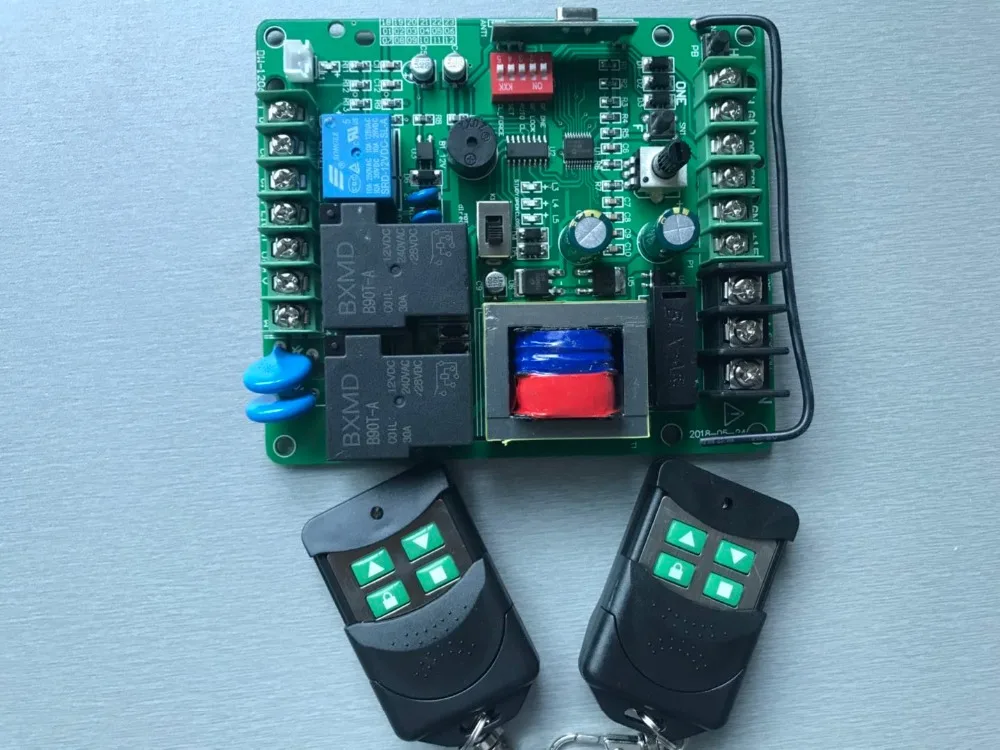 

Economic AC sliding gate opener control board with 2pcs remote control,learning code gate system accessory lT-DW 78