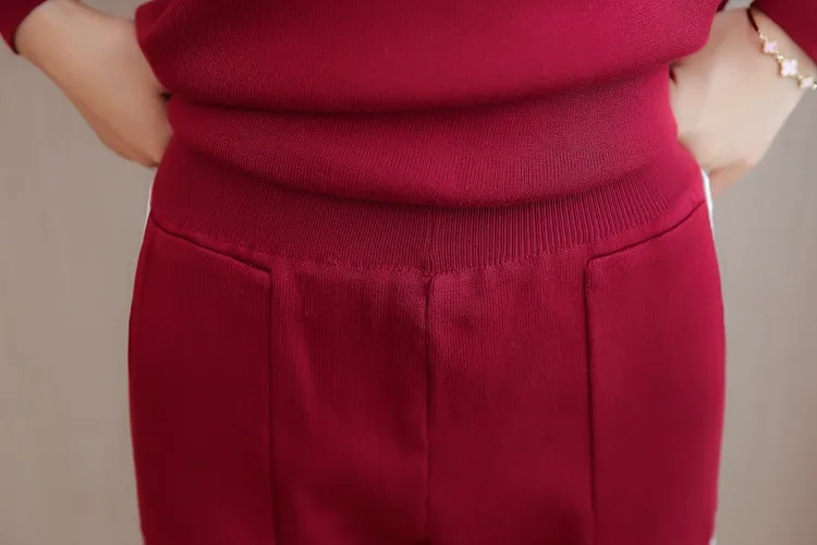 4973090226_1862598830