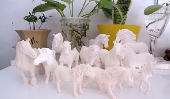 ПВХ фигурка Подлинная модель игрушки белые лошади для DIY 1000 г
