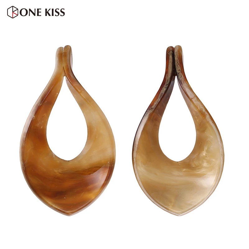 

New Fashion Brown Geometric Twisted Earrings for Women Unique Acrylic Large Drop Dangle Earring Party Jewelry Gift