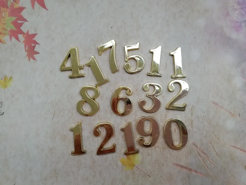 666 082