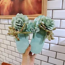 Женские удобные летние пляжные шлепанцы на платформе с розами; женские повседневные сандалии; Домашние милые тапочки с кроликами; Простые вьетнамки