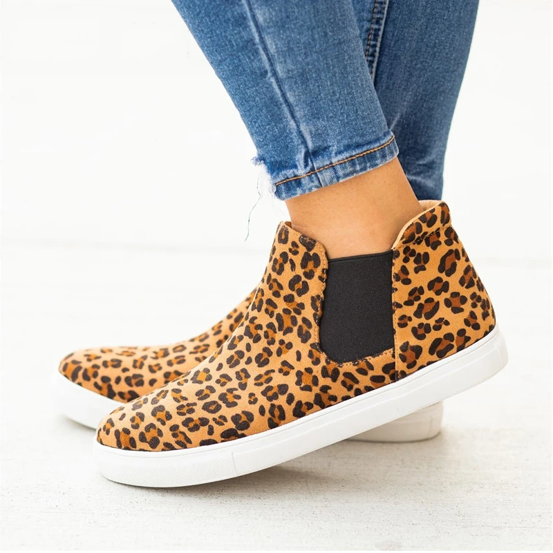 

Oeak 2019 Flats Platform Woman Shoes Leaopard Pattern Women Sneakers High Top Slip-on Breathable PU Leather Spring Autumn Shoes