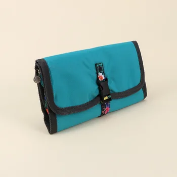 

1 Pcs Hanging Travel Toiletry Organizer Nylon and Canvas Cosmetic Makeup Storage Bag Floral Bag with Zipper Random Color