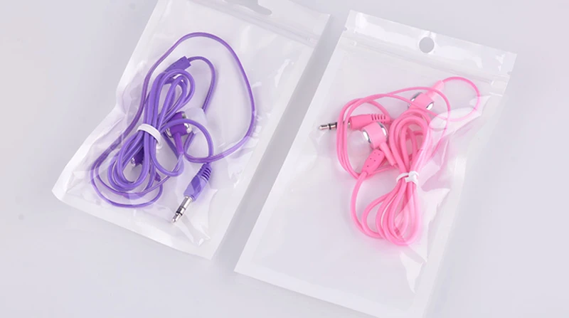 3.5mm earphones Good quality assurance will not Twining As cheap As dirt Suit all 3.5 audio equipment for Samsung Android phone