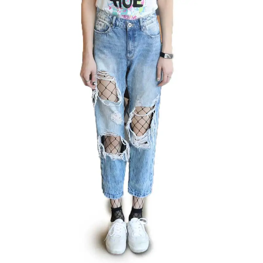 big hole boyfriend jeans