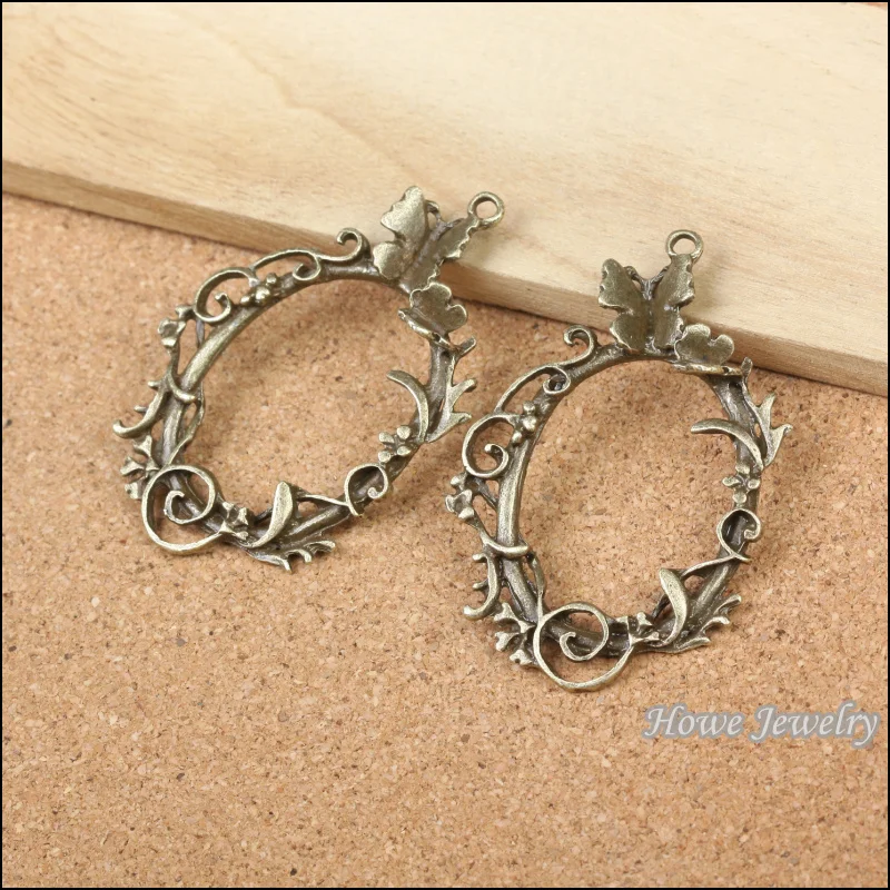 

Wholesale 4 pcs quality Antique bronze Oval wreath Pendant Alloy DIY Fashion charm Bracelet Necklace Jewelry Accessories