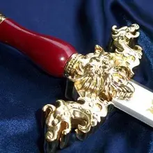 S3515 золотой двойной дракон сопутствующий удаче меч желтый Тотем красная ручка 39,9"