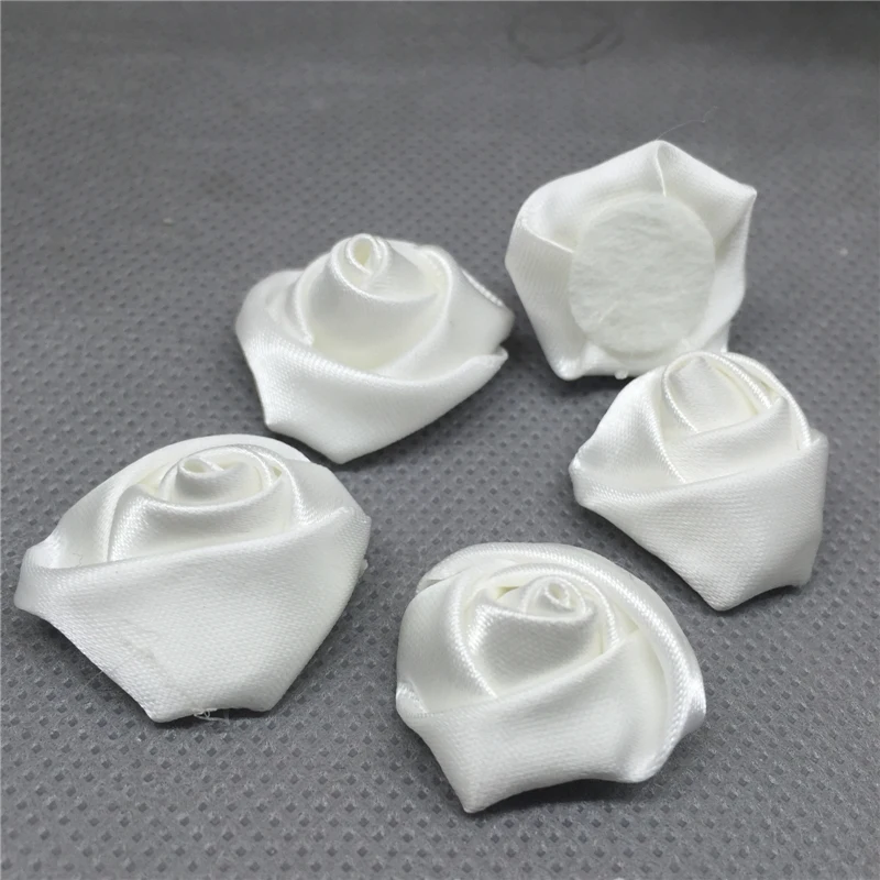 50 шт. 25 мм атласная лента цветок розы DIY Craft Свадебные Аппликации Белый