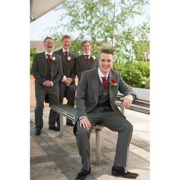 Tanie Pokoje Dla Niepalących Szary Frak Mężczyźni Garnitur Weselny 2017 Slim Fit 3 Sztuka Pan Młody Mężczyzna Smokingi Groomsmen Garnitury Klienta Prom Blazer Terno