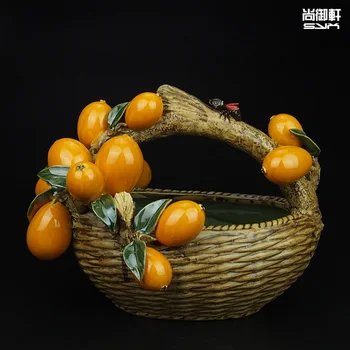 

Loquat fruit basin tycoon Shiwan doll boutique creative ceramic fruit basket dining room decoration decoration
