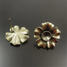 10 шт./упак. Винтаж Для женщин Дейзи цветок серьги 17*17*15 мм Античная Стиль латунь цветок серьги-гвоздики, ювелирные изделия выводы 32416