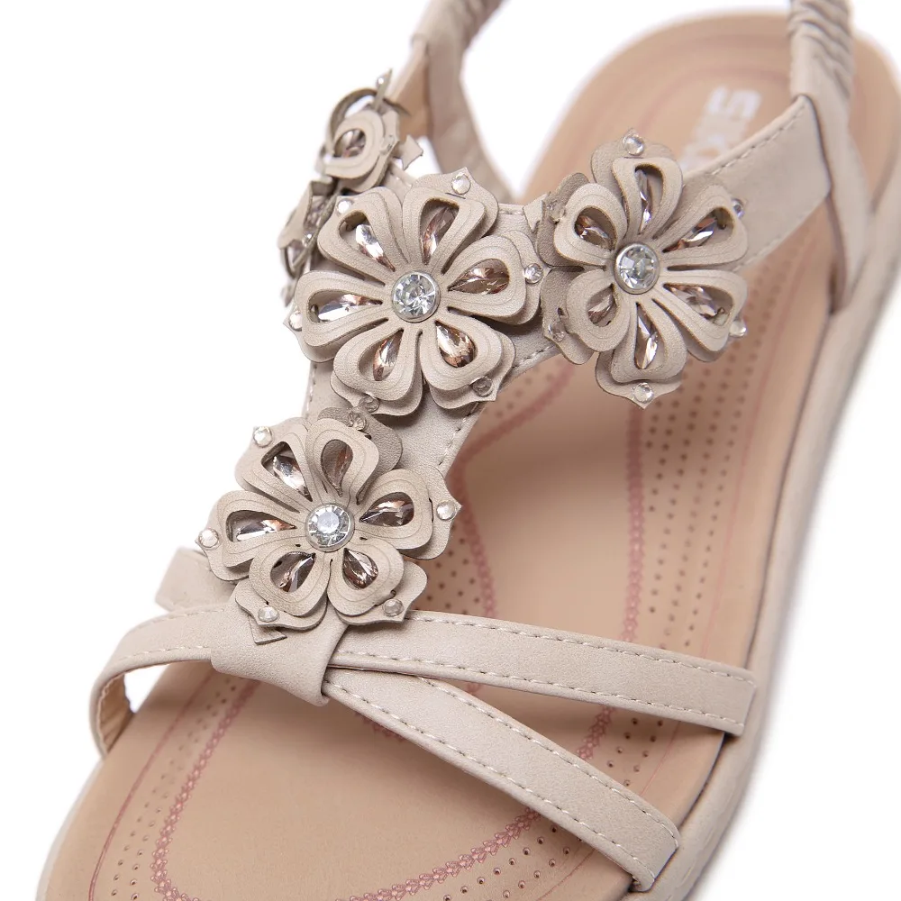 GOXPACER 2019 حجر الراين الأحذية النساء الصنادل بوهيميا كعب مسطح حذاء كاجوال النساء الشقق شريط مرن عبر تعادل شحن مجاني