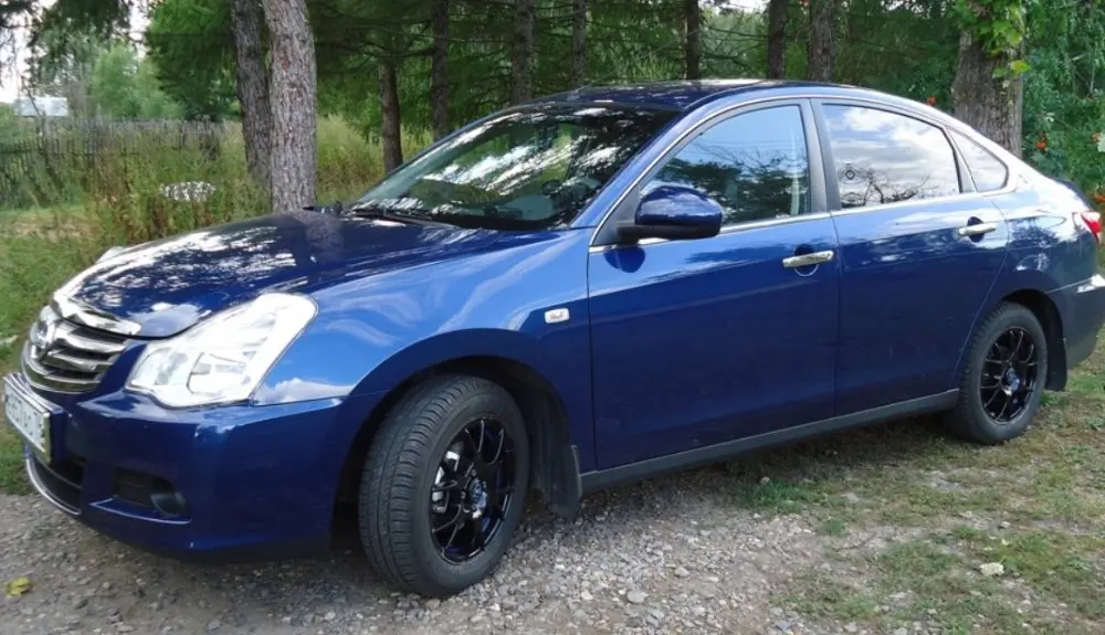 Светодиодные Автомобильные накладки на пороги для Nissan Almera G15 G11 2012- аксессуары с подсветкой пороги