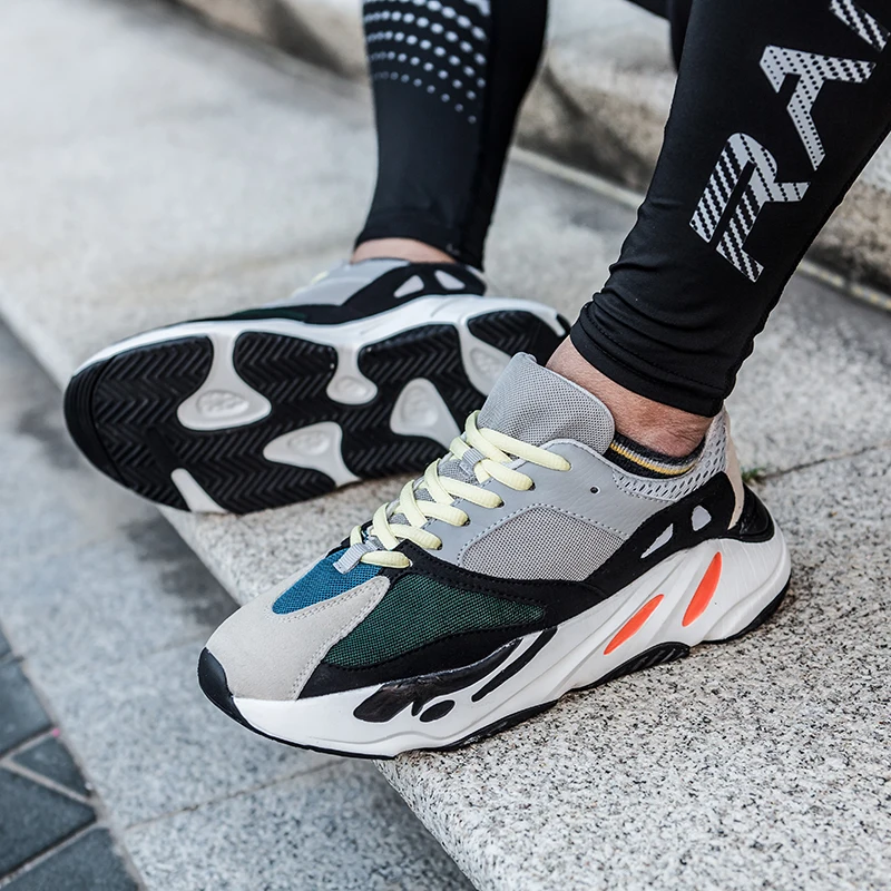 

2019 Stylish Four Seasons Men Running Shoes Air Breathable Lightweight Sports Shoes Male Gym Sneakers Training Durable Sneakers