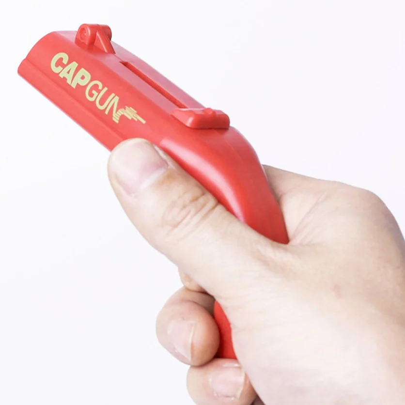 

Creative Gun Shaped Beer Opener Portable Spring Cap Catapult Launcher Bar Tools Beer Bottle Lids Shooter Beer Bottle Openers New