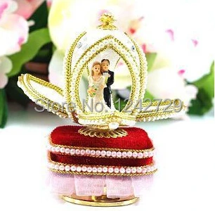 

Egg Music Box Eggshell Bandmade Royal Style Silk Pearl Musical Box Christmas Home Decoration Musicbox