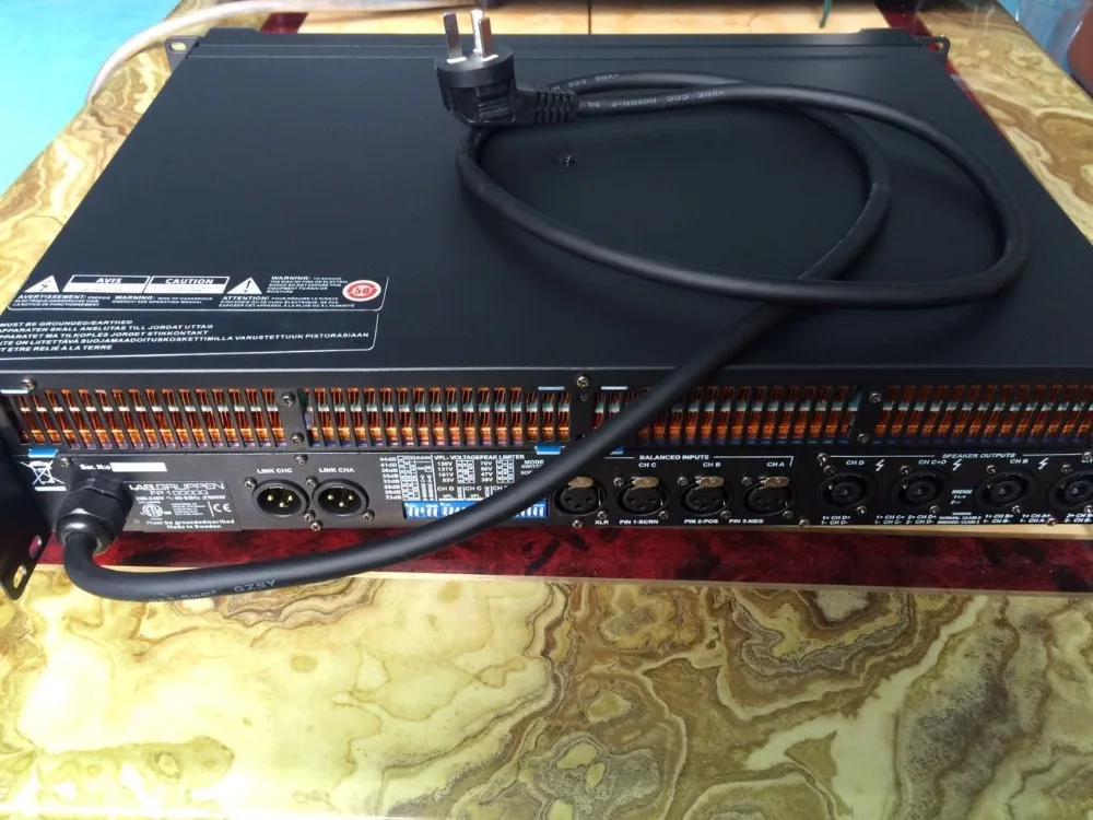 

4 Channel NEUTRIK Connectors fp10000q array professional Sound Power Amplifier