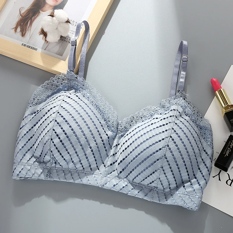 Лето кружевной женский бюстгальтер без косточек сексуальный V Bralette бюстгальтер Женская подушечка беспроводной кружевной бюстгальтер маленькая грудь белый черный красный