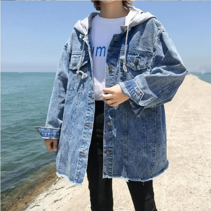 9792
