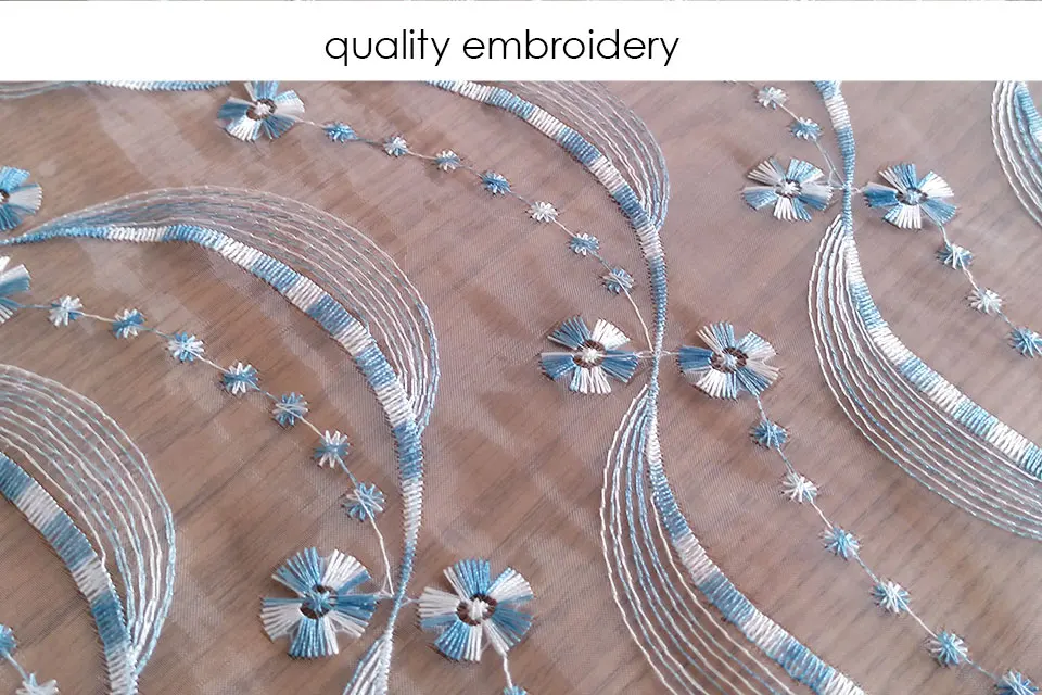 blue organza tablecloth (3)